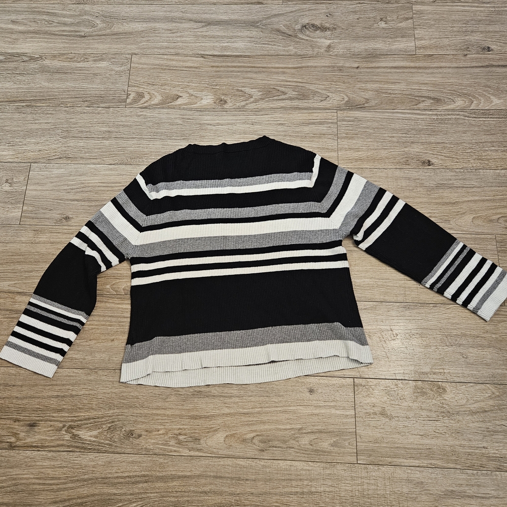 SHEIN Black and Gray Crew Neck Striped‎ Sweater